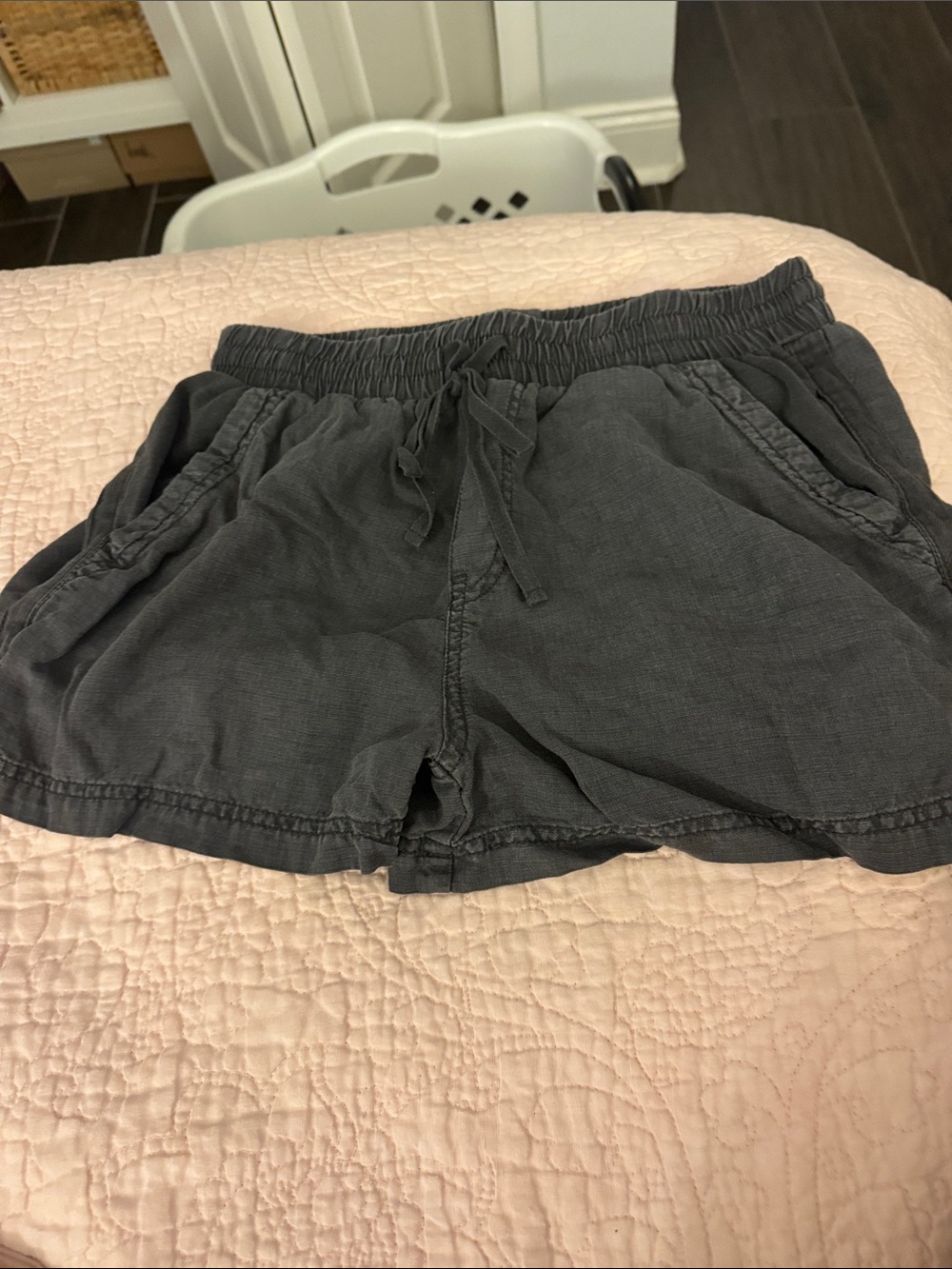 Splendid Charcoal Drawstring Athletic Shorts